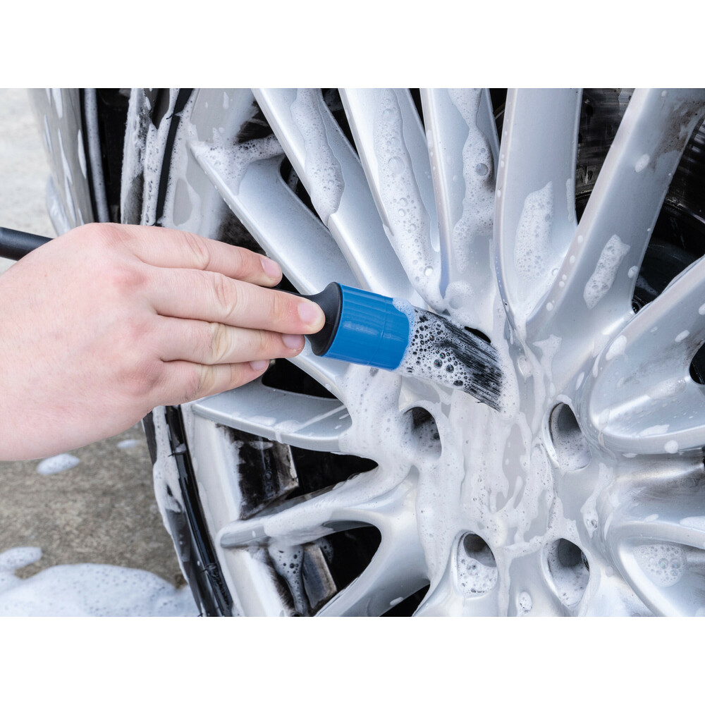 Pro Detail Kit of 5 professional detailing brushes
